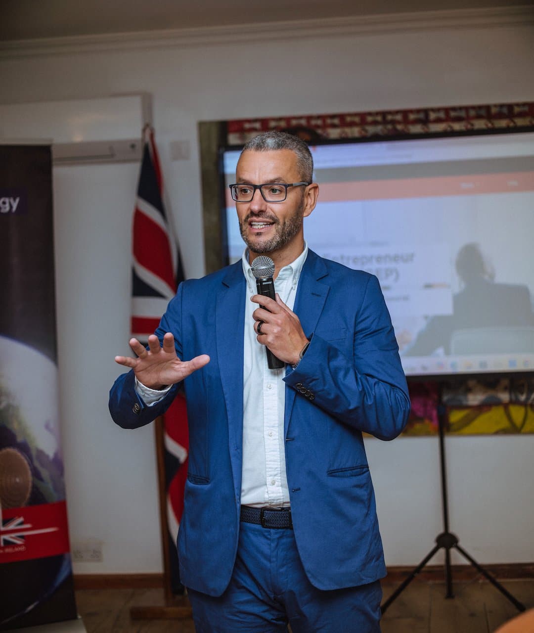 Speaking at a Global Entrepreneur Programme event